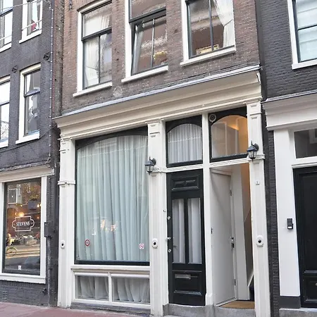 Artist House Guest house 3*