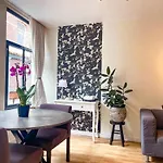 Artist House